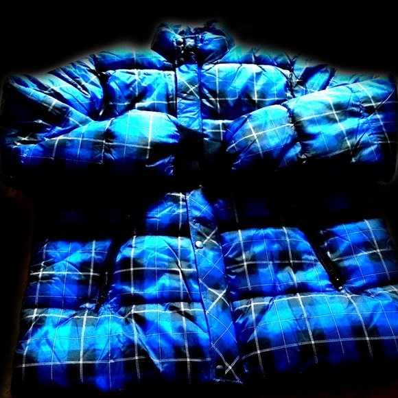 New Fashionable Squared Puffer, XL